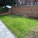 Rent 6 bedroom house in Leicester