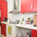 Rent a room of 130 m² in granada