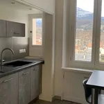 Appartement de 68 m² avec 2 chambre(s) en location à Chambéry