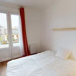 Rent a room of 188 m² in Issy-les-Moulineaux