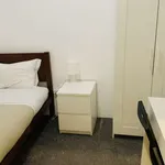 Rent a room in lisbon