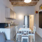 Rent 2 bedroom apartment of 55 m² in barcelona