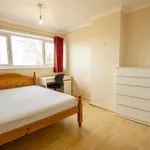 Rent 4 bedroom house in West Midlands