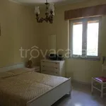 Rent 4 bedroom house of 90 m² in Acquedolci