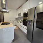 Rent 4 bedroom house of 180 m² in Almada