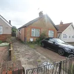 Rent 3 bedroom flat in Uxbridge