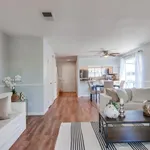 Rent 2 bedroom apartment of 110 m² in San Diego