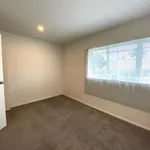 Rent 3 bedroom house in Henderson-Massey