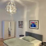 Rent a room of 70 m² in Frankfurt am Main