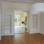 Rent 9 bedroom house of 370 m² in Museumkwartier