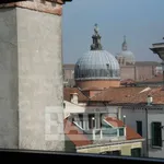 Rent 3 bedroom house of 75 m² in Venice