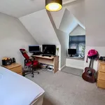 Rent 6 bedroom house in Wales