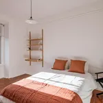 Rent 6 bedroom apartment in Lisbon