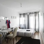 Rent 4 bedroom apartment in Lisbon