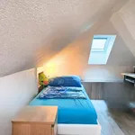 Miete 3 Schlafzimmer wohnung von 120 m² in La Chaux-de-Fonds