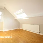 Rent 4 bedroom house in Surrey