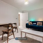 Rent 2 bedroom flat in South West England