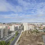 Rent a room in lisbon