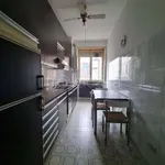 Rent 3 bedroom apartment of 72 m² in Milano