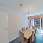 Rent 2 bedroom flat in Edinburgh  North