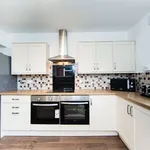 Rent 7 bedroom house in Leeds