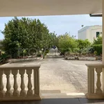 Rent 4 bedroom house of 100 m² in Diso