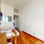 Rent 3 bedroom apartment of 105 m² in Milan