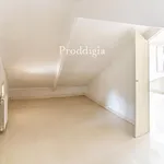 Alquilo 5 dormitorio casa de 207 m² en Barcelona