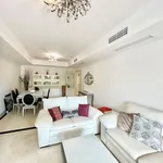 Rent 2 bedroom apartment of 175 m² in Marbella