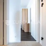 Rent 2 bedroom apartment of 91 m² in Omiš