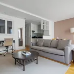 Rent 2 bedroom apartment of 49 m² in Paris