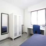 Rent a room of 96 m² in madrid