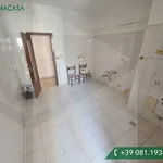 Affitto 3 camera appartamento di 108 m² in Giugliano in Campania