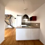 Hell-modern-zentral! 3-Zi.-Maisonette-Wohnung mit Dachterrasse und Tiefgaragenstellplatz in Neumarkt