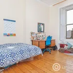 Rent 4 bedroom flat in Edinburgh