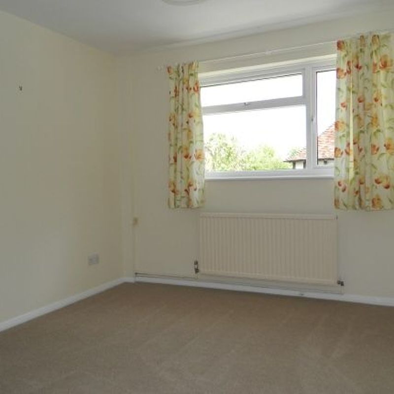 Maisonette to rent in Barnsnap Close, Horsham RH12 Little Haven