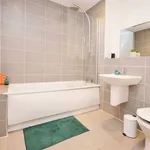 Rent 2 bedroom flat in Essex