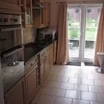 Rent 4 bedroom house in East Midlands