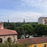 Rent 5 bedroom apartment of 190 m² in Verona