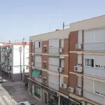 Rent 2 bedroom apartment of 65 m² in madrid