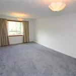 Rent 3 bedroom apartment in Paisley