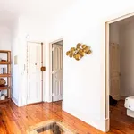 Rent 2 bedroom apartment of 56 m² in lisbon