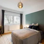 Miete 4 Schlafzimmer wohnung in Cologne