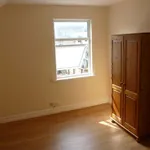 Rent 4 bedroom apartment in Wales