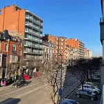 Appartement de 80 m² avec 2 chambre(s) en location à LIÈGE