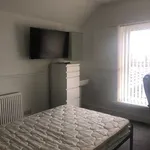 Rent 8 bedroom house in Wales