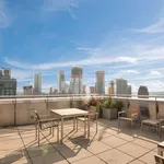 Rent 2 bedroom apartment of 99 m² in New York