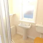 Rent 1 bedroom flat in Yorkshire And The Humber