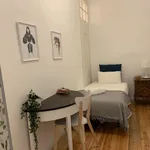 Rent 6 bedroom apartment in Lisbon