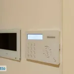 Affitto 2 camera appartamento di 62 m² in Milan